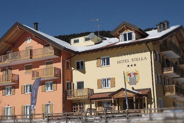 STELLA_FOLGARIA_SS_01.JPG